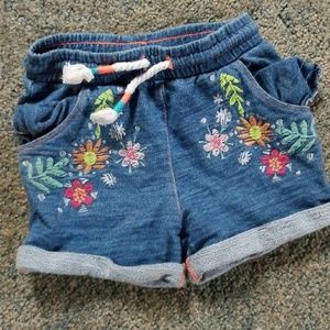 Floral shorts with drawstring Hardly worn!